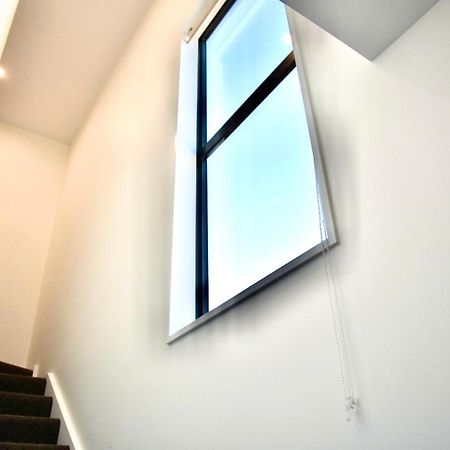 Brand New Close To Cbd 3 Bed 3 Bath With Garage ไครสต์เชิร์ช ภายนอก รูปภาพ