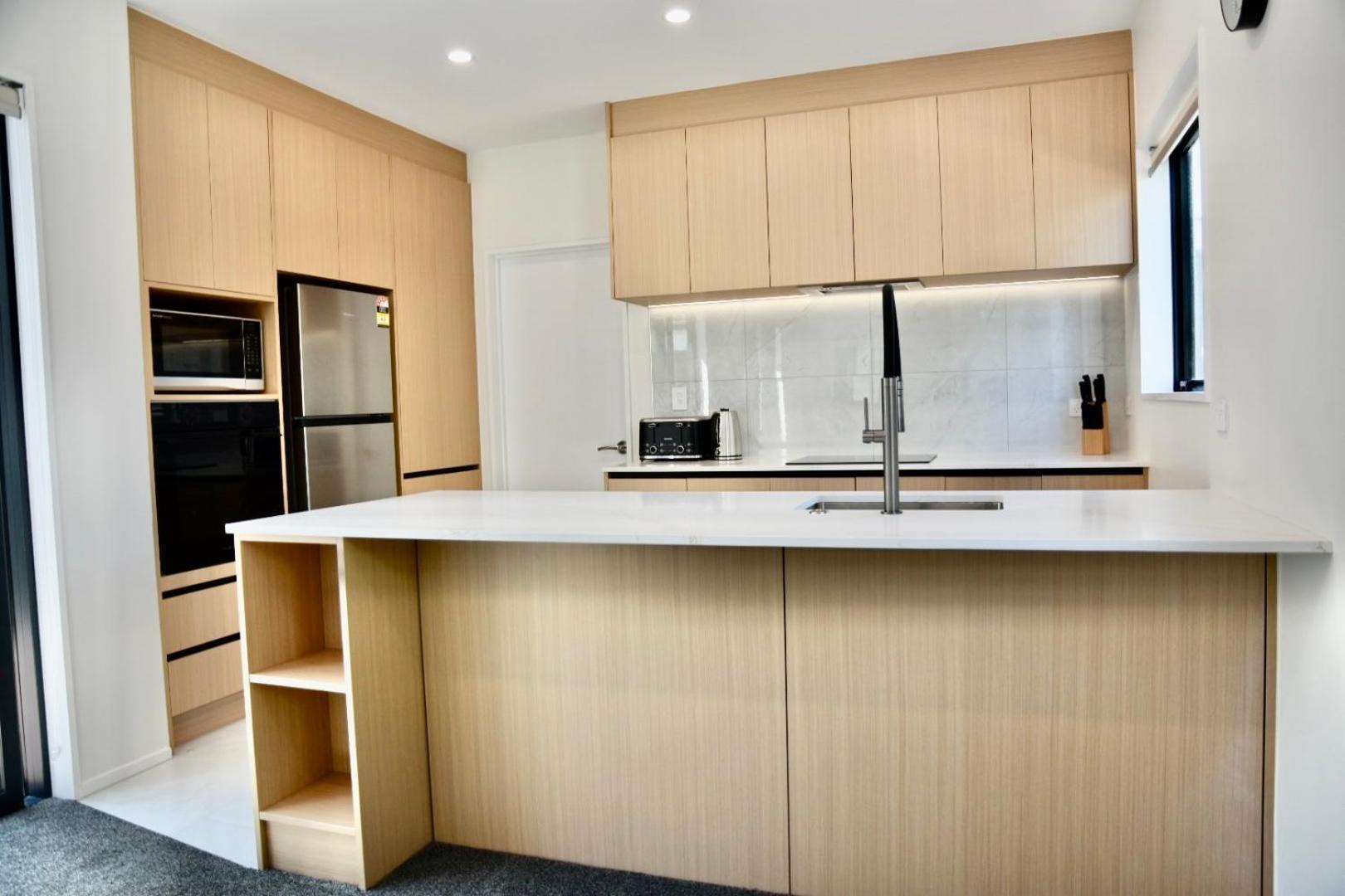 Brand New Close To Cbd 3 Bed 3 Bath With Garage ไครสต์เชิร์ช ภายนอก รูปภาพ