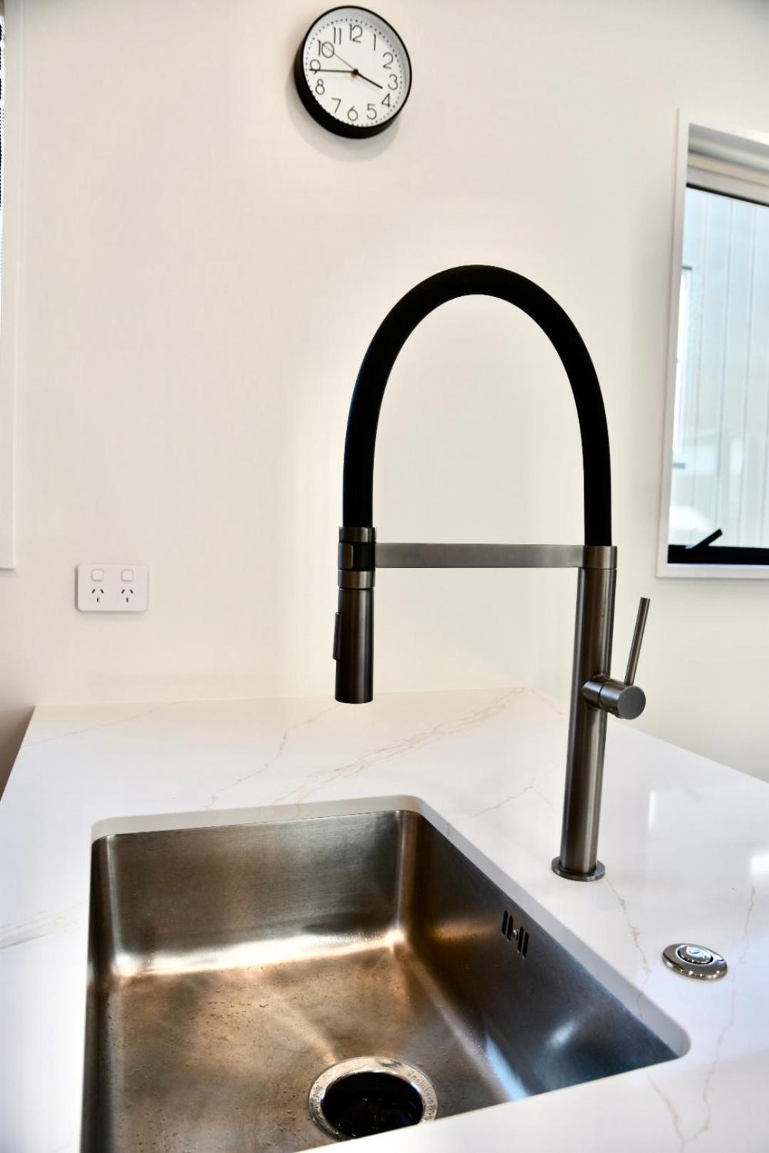 Brand New Close To Cbd 3 Bed 3 Bath With Garage ไครสต์เชิร์ช ภายนอก รูปภาพ